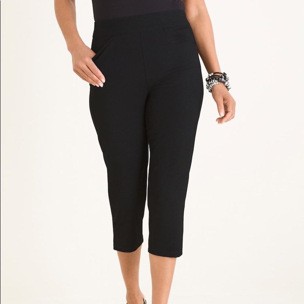 NWT Chico’s Traveler Crepe cropped pants
